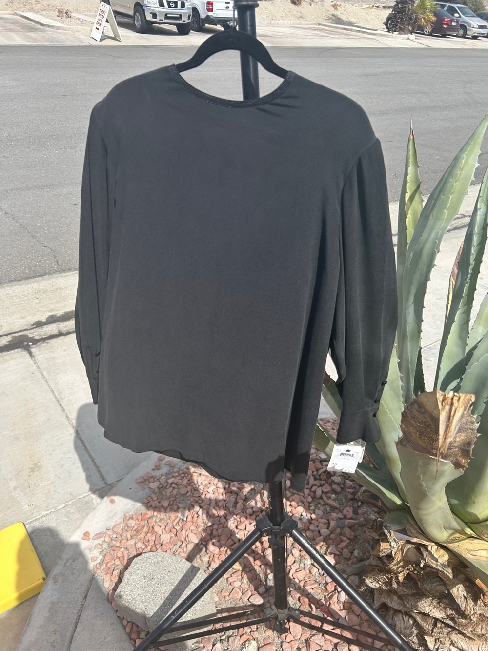 Dana Buchman Dress Shirt Black Long-Sleeve Casual Top